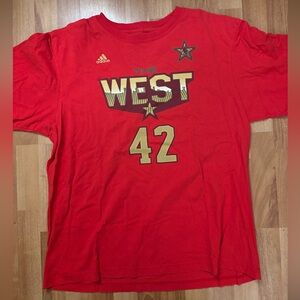 Adidas Mens West All Stars Kevin Love Graphic T-Shirt, X-Large